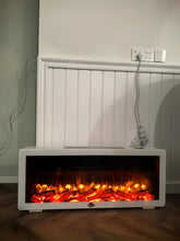 Load image into Gallery viewer, ROCKRAY electric fireplace, realistic ember flames