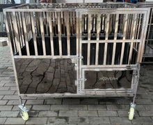 Load image into Gallery viewer, HOOYEAH Metal Poultry Cages, stainless steel material, with door lock design