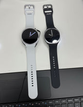 Load image into Gallery viewer, OLOEY-Health monitoring devices consisting of blood pressure monitors, thermometers and pedometers