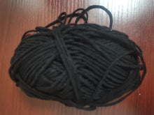 Load image into Gallery viewer, GearGate wool thread,soft and lightweight crochet yarn used for knitting