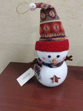 Load image into Gallery viewer, RUDFDEC Snowman dolls, plush filled cute and soft snowman toy jewelry