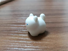 Load image into Gallery viewer, Zeyigg Resin figurine, cute mini carved statue 