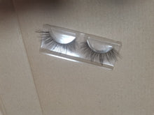 Load image into Gallery viewer, SYVÉNCE artificial eyelashes, women's false eyelashes, natural black