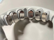 Load image into Gallery viewer, Uselective Massager,with heating function, comfortable