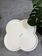 Load image into Gallery viewer, KINGROVE Side table, modern and elegant design, suitable for living rooms