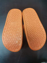 Load image into Gallery viewer, TitanTread Shoes, non slip, quick drying, suitable for both men and women in daily household use