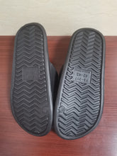 Load image into Gallery viewer, Slippers, shower slippers, super soft slippers, for home and shower use