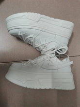 Load image into Gallery viewer, peaktrail Shoes, elevated walking shoes, breathable, lightweight air cushioned casual sports shoes