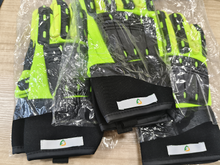 Load image into Gallery viewer, Gloves for protection against accidents,Used for extreme protection, cutting gloves, anti slip, durable