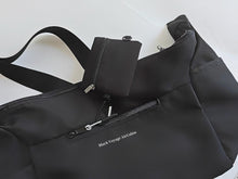 Load image into Gallery viewer, Black Voyage AirCabin sports bags, lightweight waterproof sports bag, black