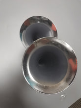 Load image into Gallery viewer, Karol Well Car horns, dual horns with compression for vehicles, truck pickups, cars