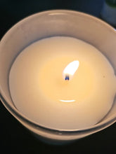 Load image into Gallery viewer, Ladydi's aromatherapy candles, stress reducing candles | yoga | SPA | relaxation