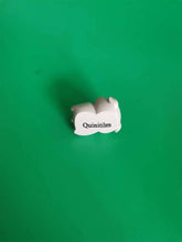 Load image into Gallery viewer, Quinitiles Resin ornaments, resin mini pig statue, cute DIY craftsmanship