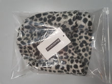 Load image into Gallery viewer, RiceGrain10 Hats, bucket hats for men and women, casual travel beach sun hats