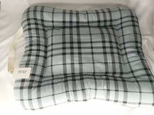 Load image into Gallery viewer, PETUP pet mat,washable soft and fluffy pet mat