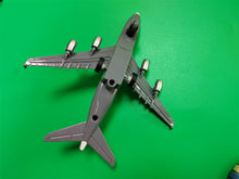 Load image into Gallery viewer, Joyfulive toy airplanes, a model airplane used for collectibles and gifts