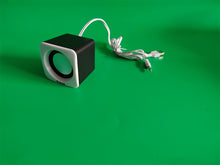 Load image into Gallery viewer, Proran Personal stereos,Equipped with stereo speakers, suitable for desktop and laptop use