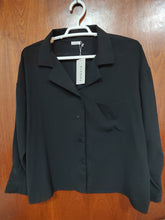 Load image into Gallery viewer, FitTots shirts,Leisure button up long sleeved wrinkle free shirt