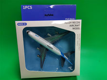 Load image into Gallery viewer, Joyfulive toy airplanes, a model airplane used for collectibles and gifts
