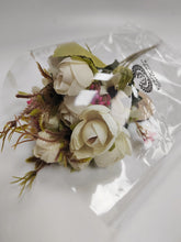 Load image into Gallery viewer, Evergreen Garlands Artificial flowers,Used for DIY wedding bouquet home decoration