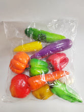 Load image into Gallery viewer, Festive Garlands Artificial vegetables,Realistic vegetable decoration set photo props