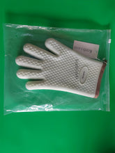 Load image into Gallery viewer, Konbison Oven mitts,Heat resistant silicone oven gloves for kitchen baking and cooking