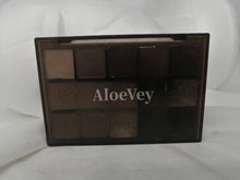 Load image into Gallery viewer, AloeVey Eye shadow, color palette, travel size