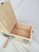 Load image into Gallery viewer, Trefruona Nesting boxes for household pets debris,Nest box, bird house, wooden breeding box