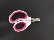 Load image into Gallery viewer, Epikanny Hand-operated nail clippers for pets,with safety lock