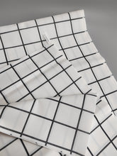 Load image into Gallery viewer, DGDONGYU Non-paper doilies, washable, wrinkle resistant, high-quality polyester fabric