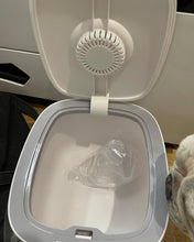 Load image into Gallery viewer, VJEASY Household pet food storage container  Use, Moisture-Proof Insect-Proof, Closes Securely and Keeps Food Fresh