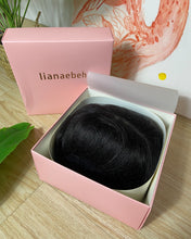 Load image into Gallery viewer, Iianaebeh black Wig Medium Shoulder Length Middle Part Short Straight Synthetic Hair Wigs
