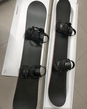 Load image into Gallery viewer, topreach children's skis, beginner solid structure outdoor snow plastic skis, adjustable stand beginner skis