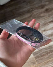 Load image into Gallery viewer, Musikyo cat collar,Classic Cat Collar, One Size Fits All, Pink