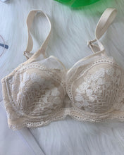 Load image into Gallery viewer, skinsept underwear,Women's Signature Lace Push-up Bra