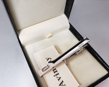 Load image into Gallery viewer, Avinchy tie clip, men's silver metal simple tie tie buckle clip, the best Christmas gift