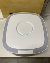 Load image into Gallery viewer, VJEASY Household pet food storage container  Use, Moisture-Proof Insect-Proof, Closes Securely and Keeps Food Fresh