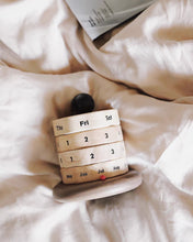 Load image into Gallery viewer, hnyanond Natural Wood Slices Craft Wood kit Great for Arts Ornaments DIY Crafts