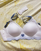 Load image into Gallery viewer, Aphrochinno Underwear,Women's Full Figure Beauty Back Smoothing Bra