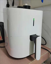 Load image into Gallery viewer, Hethya Air Fryer, No Pre-Heat Needed, No-Oil Frying, Fast Healthy Evenly Cooked Meal Every Time, Dishwasher Safe Non Stick Pan and Crisping Tray for Easy Clean Up, Matte White