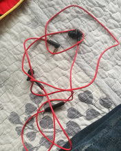 Load image into Gallery viewer, Fantersi earphone,In-Ear Earbud Headphones Dynamic Crystal-Clear Sound, Ergonomic Comfort-Fit, 9mm,Red, PACK