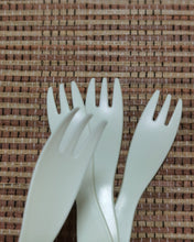 Load image into Gallery viewer, Acnusik disposable tableware, 3 pieces, made of food-grade plastic, portable, lunch, outdoor travel, party, dinner, camping