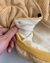 Load image into Gallery viewer, KUSBOO Pet clothing,Small Dog Sweaters Knitted Pet Cat Sweater Warm Dog Sweatshirt Dog Winter Clothes Kitten Puppy Sweater