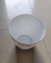 Load image into Gallery viewer, Mokewla flowerpot, automatic watering flowerpot, double inner basin, white