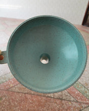 Load image into Gallery viewer, Mibote funnel, plastic economical and practical funnel, 8 ounces capacity, for kitchen use