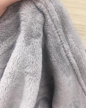 Load image into Gallery viewer, bobelk Pet Blanket, Premium Waterproof Cat & Dog Blanket