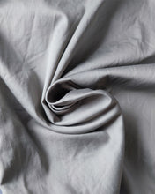 Load image into Gallery viewer, Huating tess pillowcase, super soft microfiber pillowcase, with hidden zipper closure