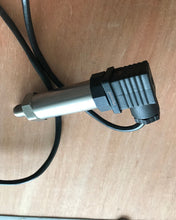 Load image into Gallery viewer, HonenF pressure sensor with connector-1/8 inch 27 NPT threaded stainless steel 100 PSI pressure sensor, suitable for oil, fuel, air, water