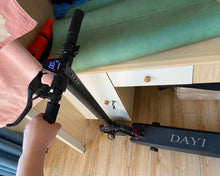 Load image into Gallery viewer, DAYI electric scooter, 350W/15.5 MPH professional scooter, adult electric scooter, scooter with foldable frame and handle, 8 inches without pneumatic tires