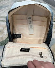 Load image into Gallery viewer, O Spelle U Laptop Backpack Bags with Insulated Compartment / resistant Hiking School Backpack for College Student Business Work Travel Men Women